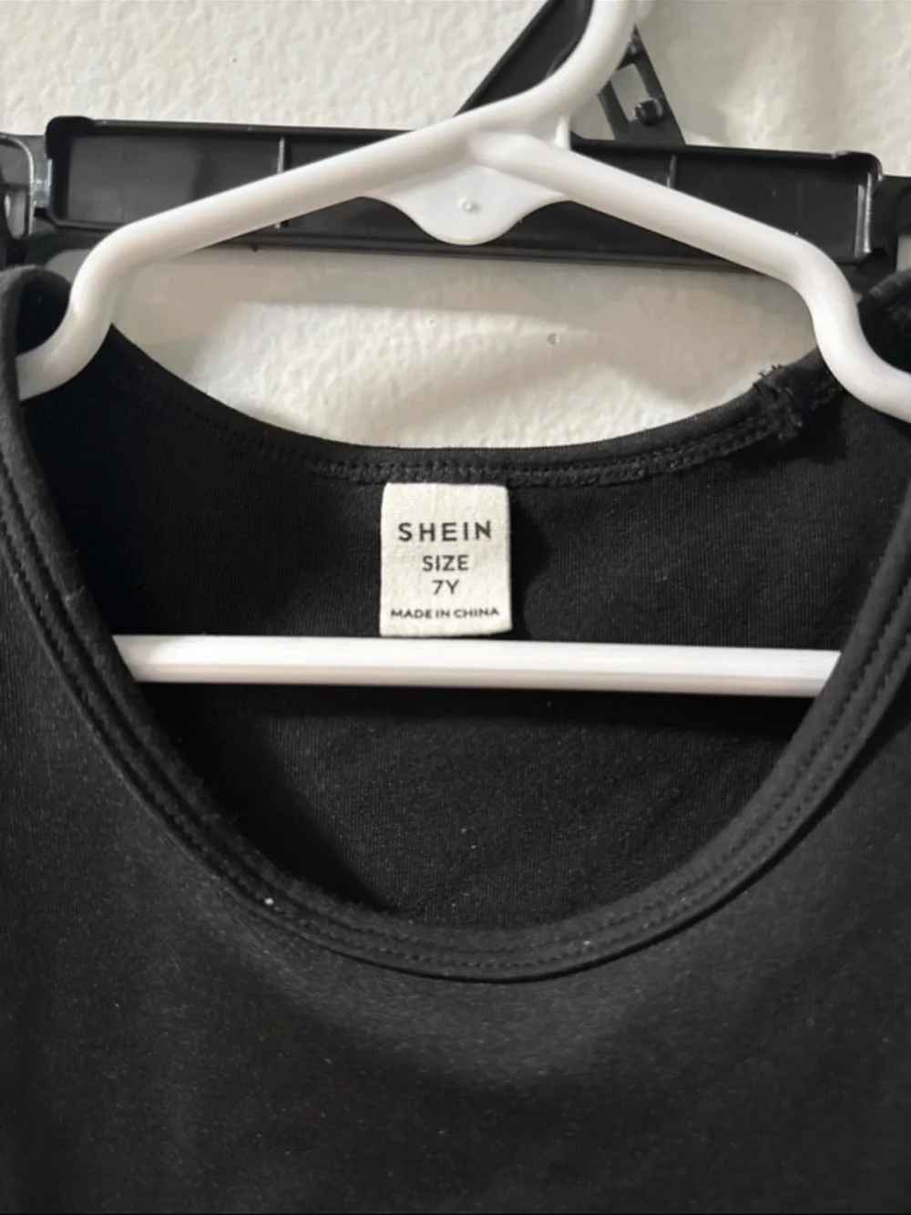 SHEIN Black Racerback Cropped Tank Top